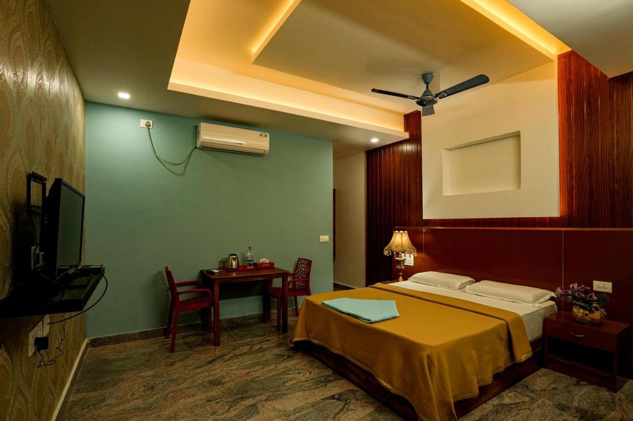 Melanna Cherai Beach Resorts Bagian luar foto